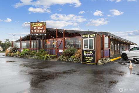 1048 Point Brown Avenue SE Ocean Shores WA 98569