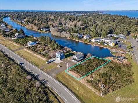 1048 Point Brown Avenue SE Ocean Shores WA 98569