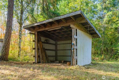 17328 Mulqueen Road SE Rainier WA 98576