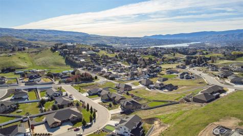 83 Sunny Meadows Loop Wenatchee WA 98801