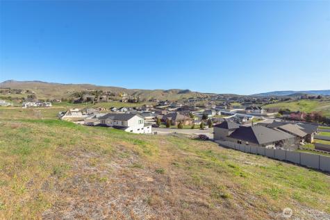 83 Sunny Meadows Loop Wenatchee WA 98801