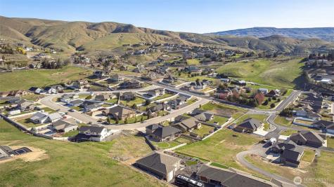83 Sunny Meadows Loop Wenatchee WA 98801