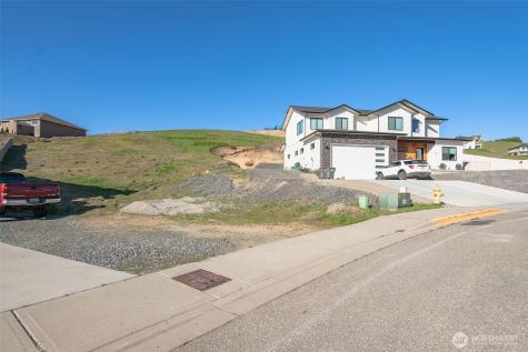 83 Sunny Meadows Loop Wenatchee WA 98801