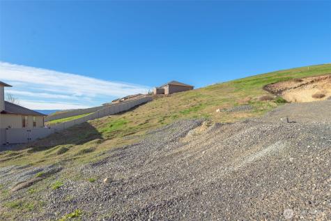 83 Sunny Meadows Loop Wenatchee WA 98801