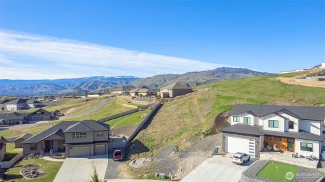 83 Sunny Meadows Loop Wenatchee WA 98801