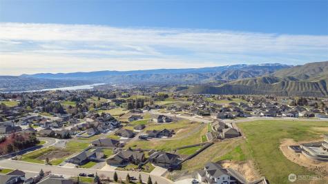 83 Sunny Meadows Loop Wenatchee WA 98801