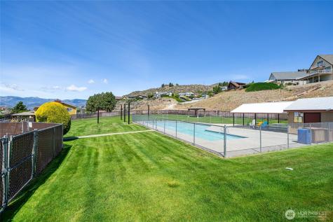 120 Orchard View Drive Chelan WA 98816