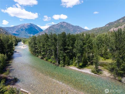 101 Cassel Way Mazama WA 98833