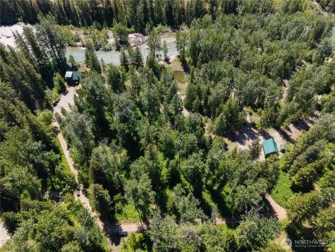 101 Cassel Way Mazama WA 98833