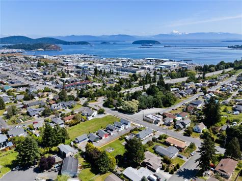 3704 Commercial Avenue Anacortes WA 98221