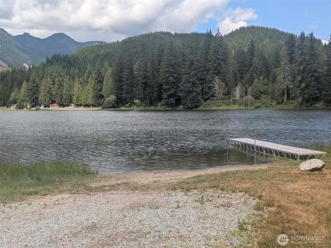 4366 Salish Trail Concrete WA 98237
