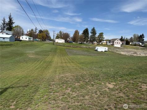 401 E Willow Street Waterville WA 98858
