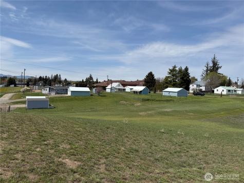 401 E Willow Street Waterville WA 98858
