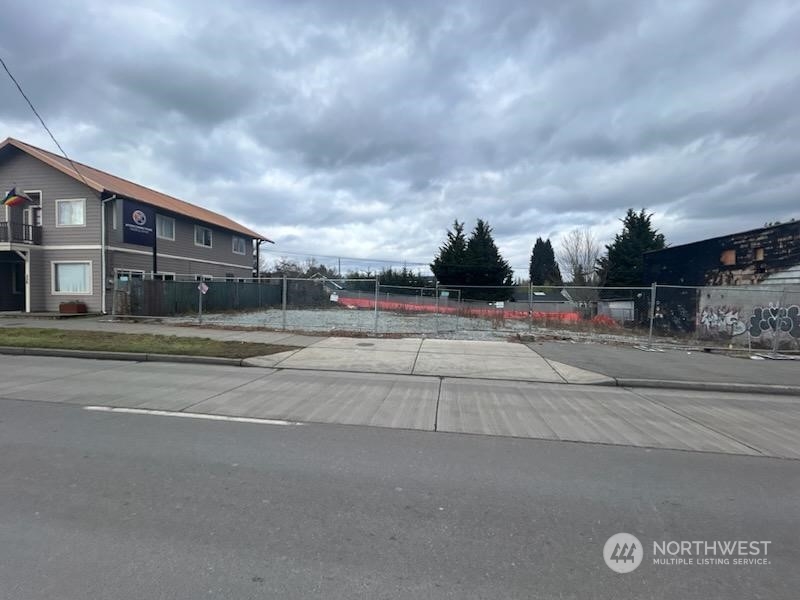 326 NW 85th Street Seattle WA 98117