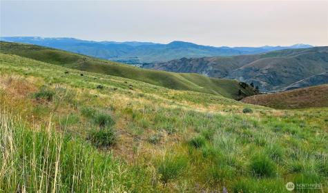 6 Blue Grade Road East Wenatchee WA 98802