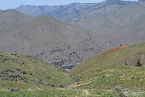 6 Blue Grade Road East Wenatchee WA 98802