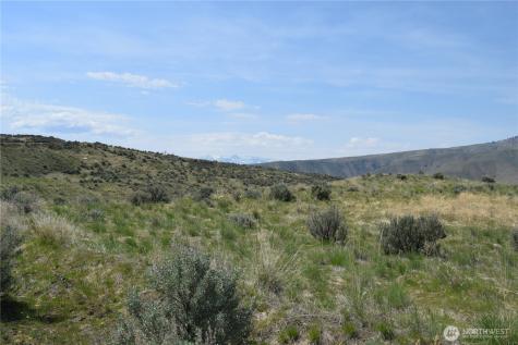 6 Blue Grade Road East Wenatchee WA 98802