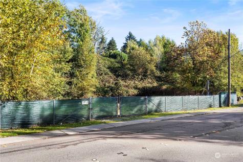 3912 115th Tukwila WA 98168