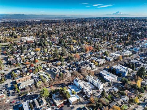 5420 California Avenue SW Seattle WA 98136