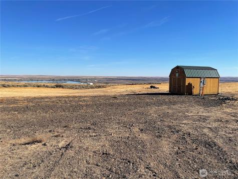 58 Banks Lake View Road Coulee City WA 99115