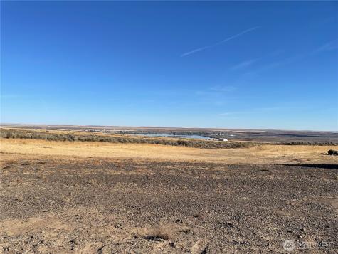 58 Banks Lake View Road Coulee City WA 99115