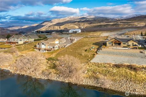 23 N Shore Drive Orondo WA 98843