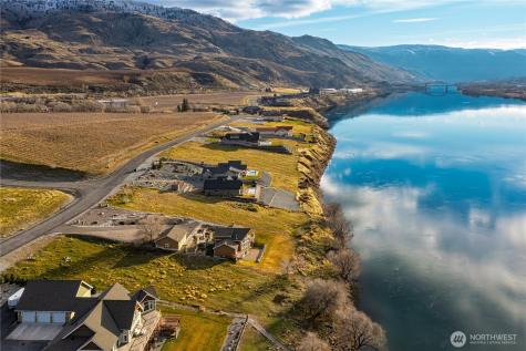 23 N Shore Drive Orondo WA 98843