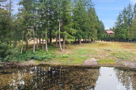 9048 NW Holly Road Bremerton WA 98312