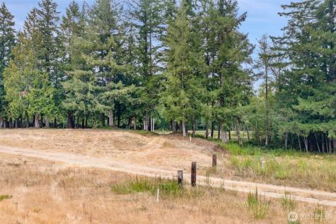 9048 NW Holly Road Bremerton WA 98312