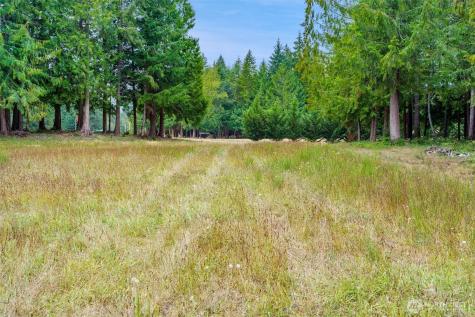 9048 NW Holly Road Bremerton WA 98312