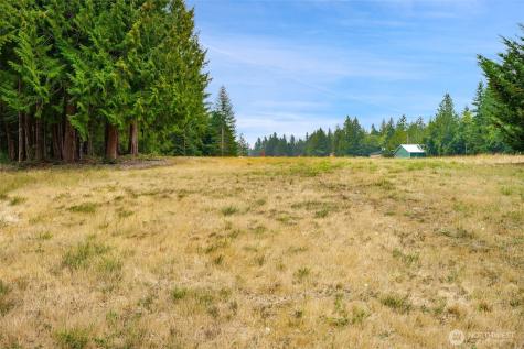 9048 NW Holly Road Bremerton WA 98312