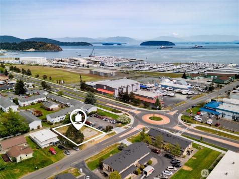 810 30th Street Anacortes WA 98221