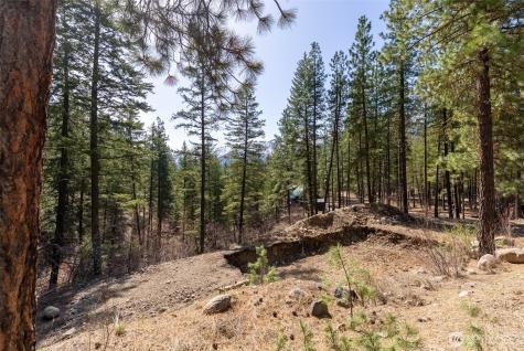 94 Homestead Road Winthrop WA 98862