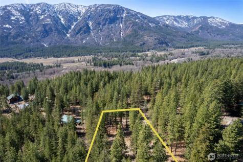 94 Homestead Road Winthrop WA 98862