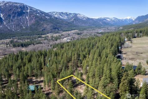 94 Homestead Road Winthrop WA 98862