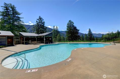 94 Homestead Road Winthrop WA 98862