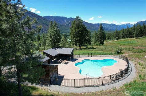94 Homestead Road Winthrop WA 98862