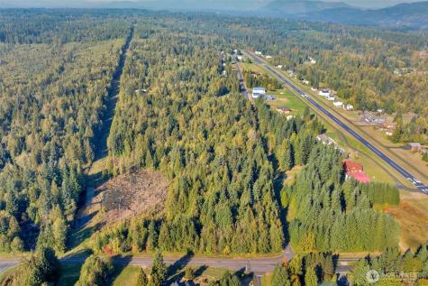 123 123rd Avenue NE Lake Stevens WA 98258