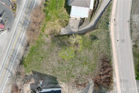 70 Grandview Lane Chelan WA 98816