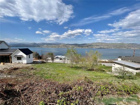 70 Grandview Lane Chelan WA 98816