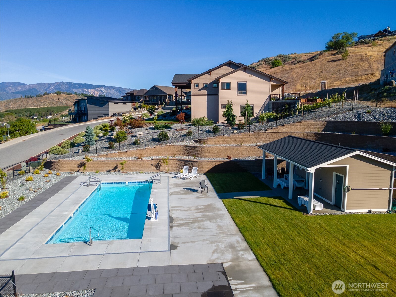 209 Apple Avenue Chelan WA 98816