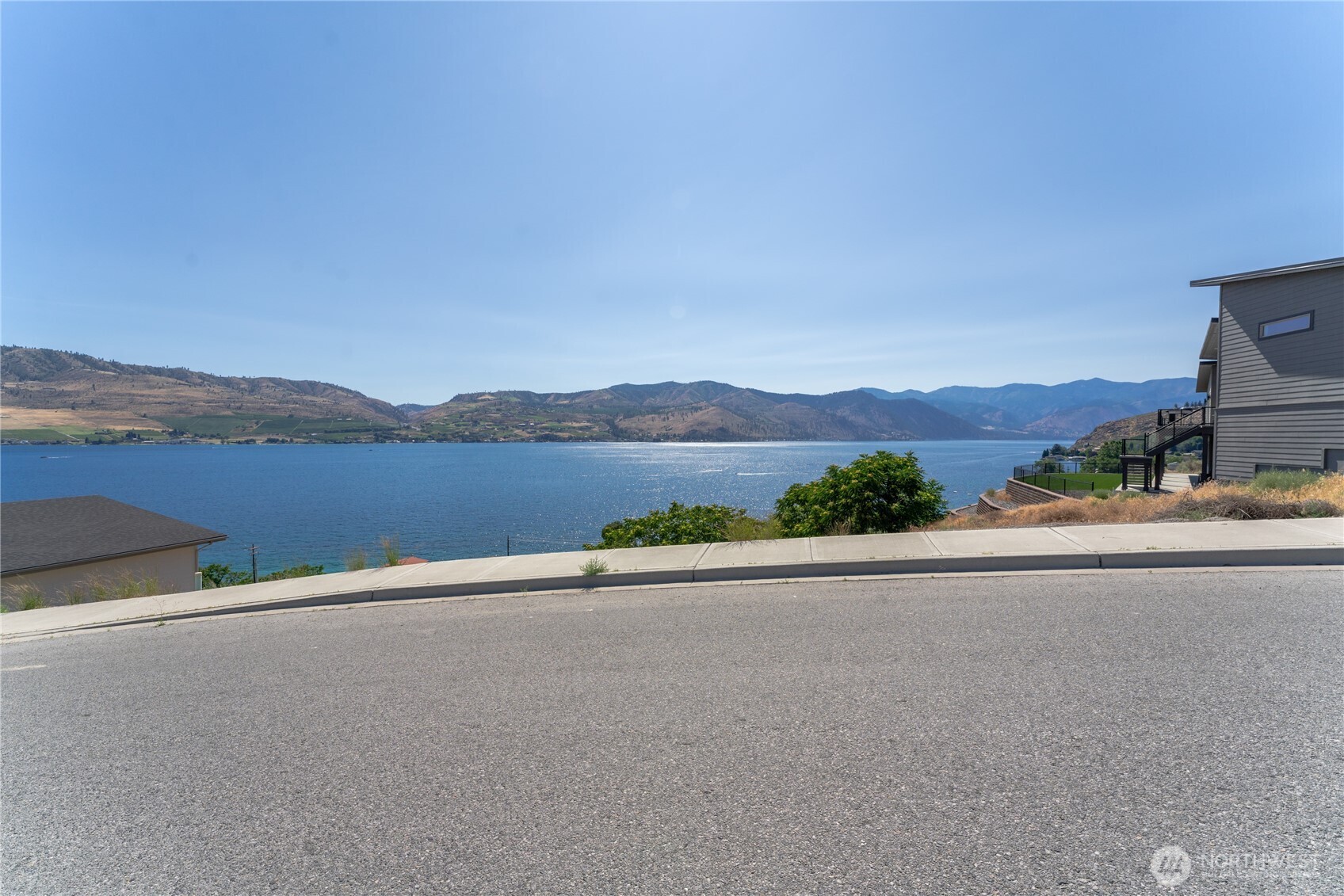 209 Apple Avenue Chelan WA 98816