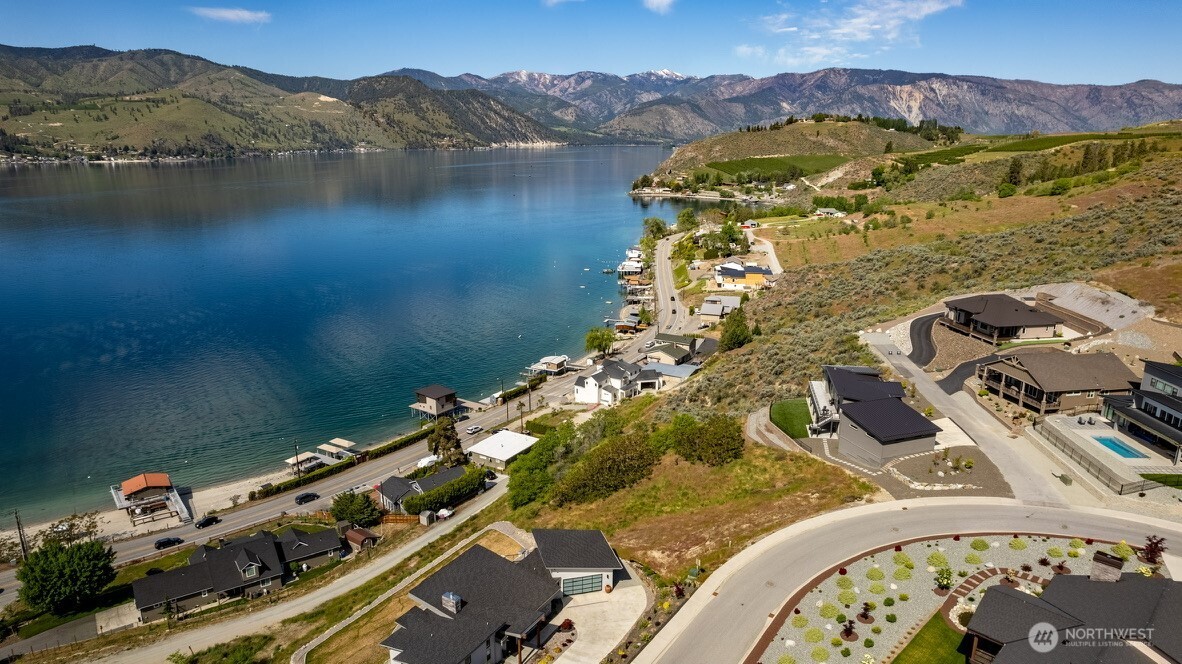 209 Apple Avenue Chelan WA 98816