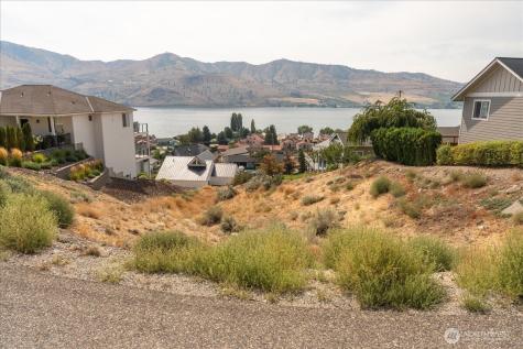 131 Monte Carlo Drive Chelan WA 98816