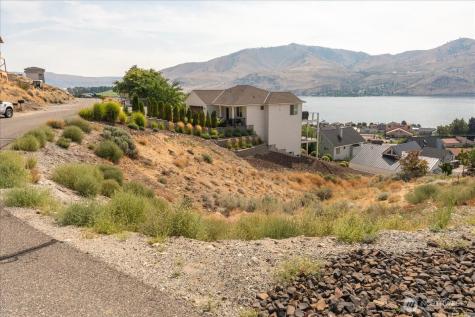 131 Monte Carlo Drive Chelan WA 98816