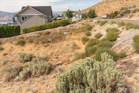 131 Monte Carlo Drive Chelan WA 98816