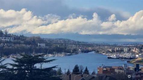 2208 Harvard Avenue E Seattle WA 98102