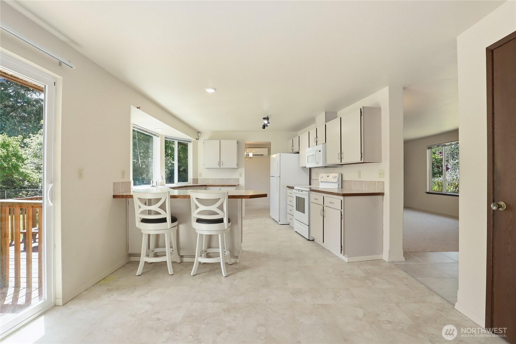 444 Canal Drive SE Ocean Shores WA 98569