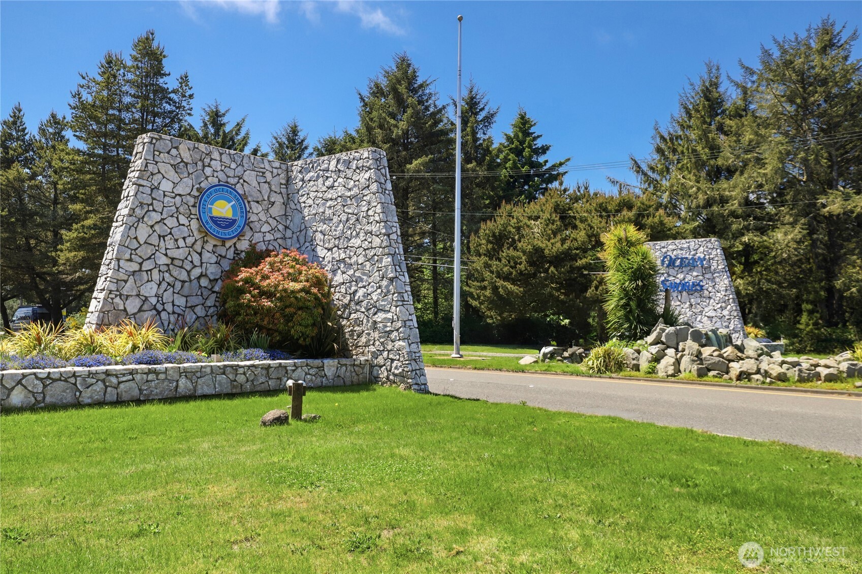 444 Canal Drive SE Ocean Shores WA 98569