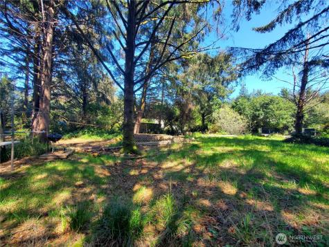 333 Mizzen Street NW Ocean Shores WA 98569